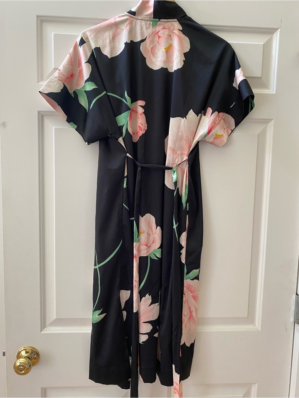 Soma Sensual Robe XS Black Floral Robe Short Slinky Silky Robe